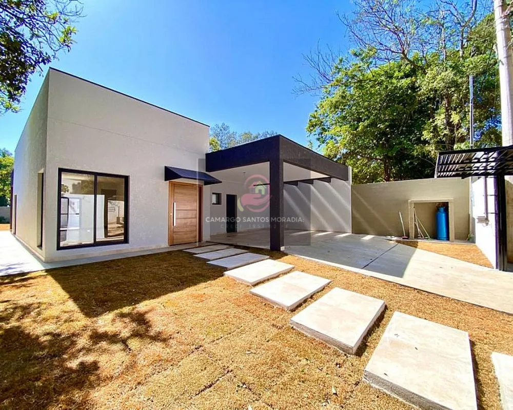 Casa, 3 quartos, 245 m² - Foto 1