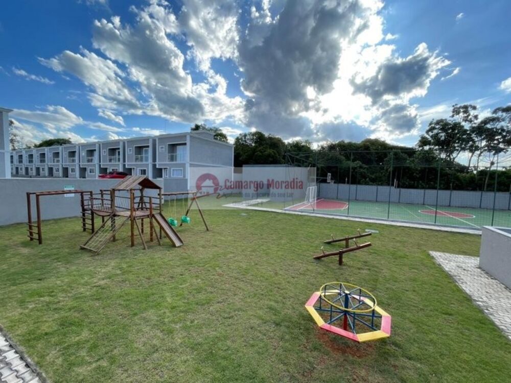 Casa, 4 quartos, 110 m² - Foto 1