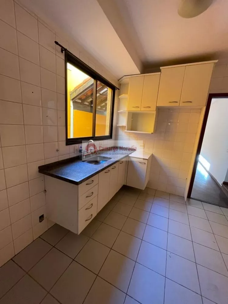 Sobrado à venda com 3 quartos, 210m² - Foto 5