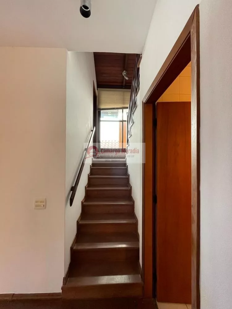 Sobrado à venda com 3 quartos, 210m² - Foto 8