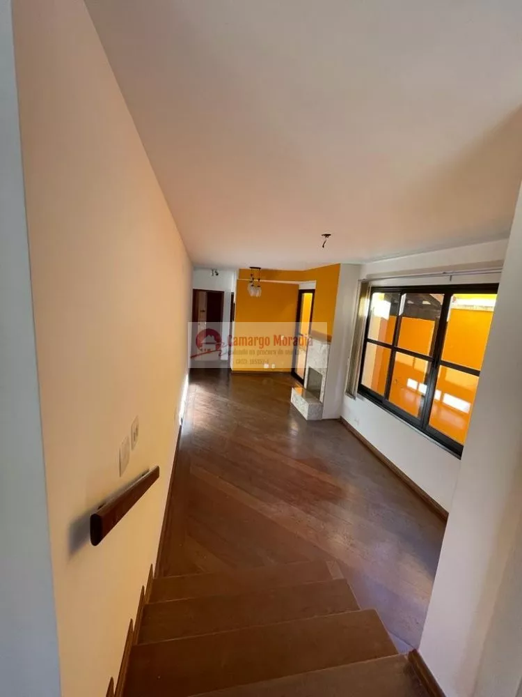 Sobrado à venda com 3 quartos, 210m² - Foto 3