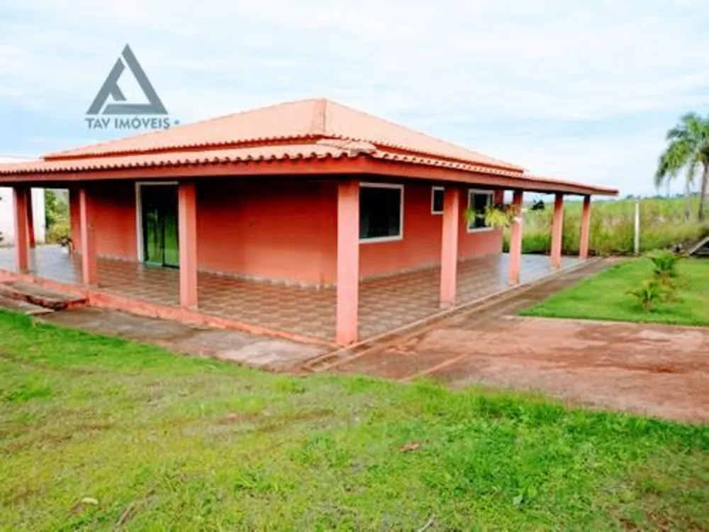 Chácara, 3 quartos, 1000 m² - Foto 1