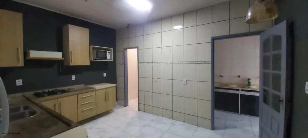 Casa, 3 quartos, 210 m² - Foto 15