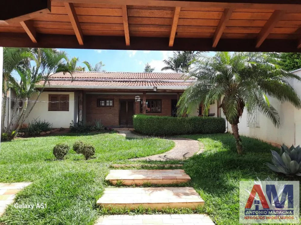 Casa de Condomínio à venda com 1 quarto, 88m² - Foto 1