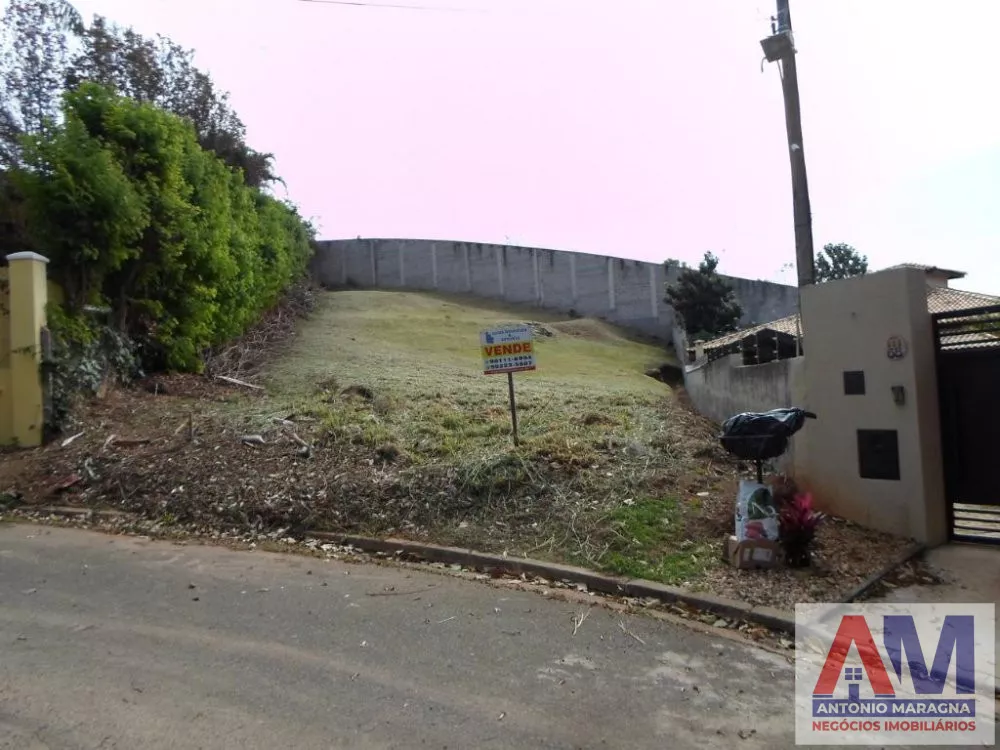 Terreno à venda, 841m² - Foto 1