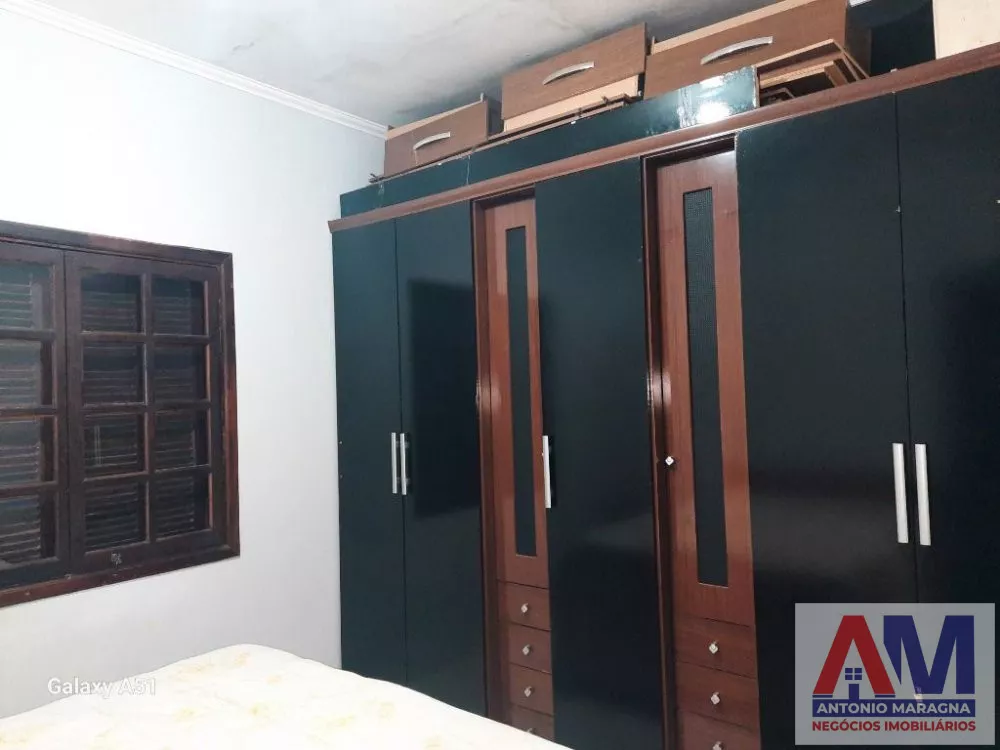 Casa de Condomínio à venda com 4 quartos, 244m² - Foto 15