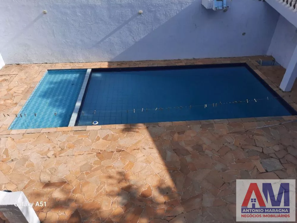 Casa de Condomínio à venda com 4 quartos, 244m² - Foto 36