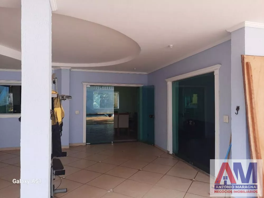 Casa de Condomínio à venda com 4 quartos, 244m² - Foto 34