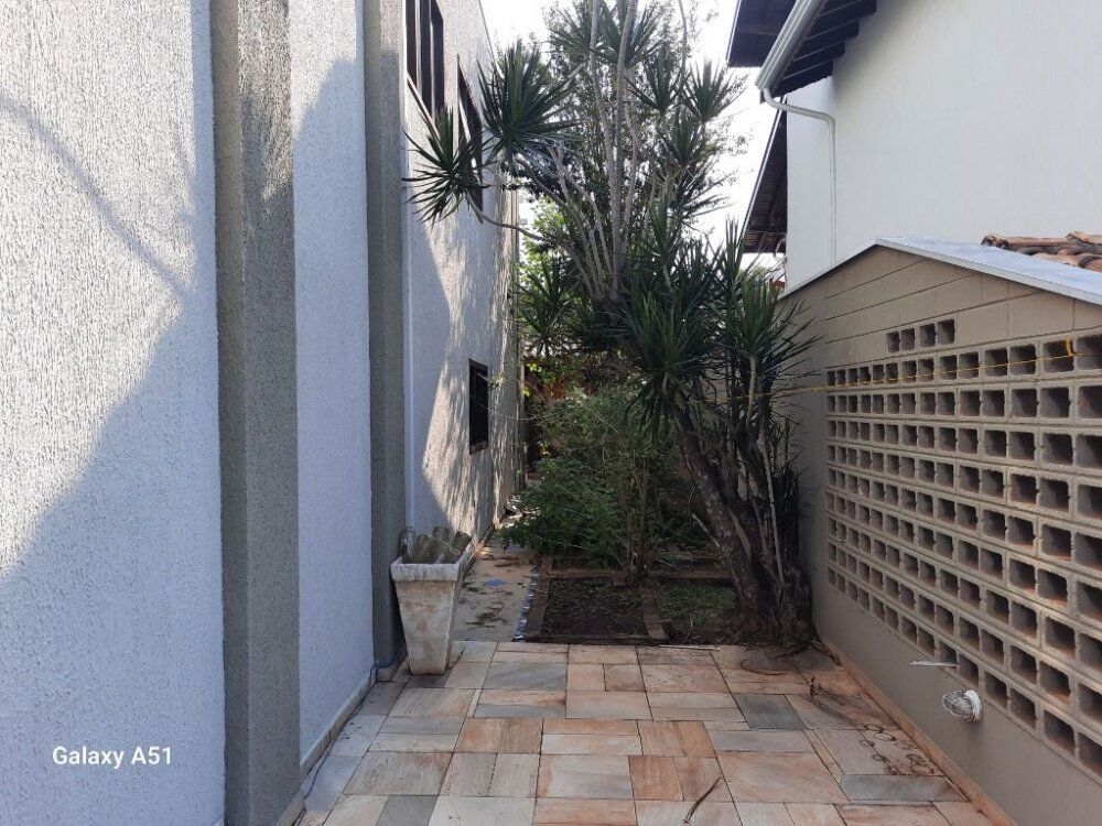 Casa de Condomínio à venda com 3 quartos, 380m² - Foto 7