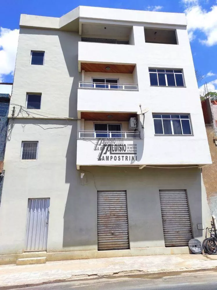 Apartamento à venda com 3 quartos, 340m² - Foto 1