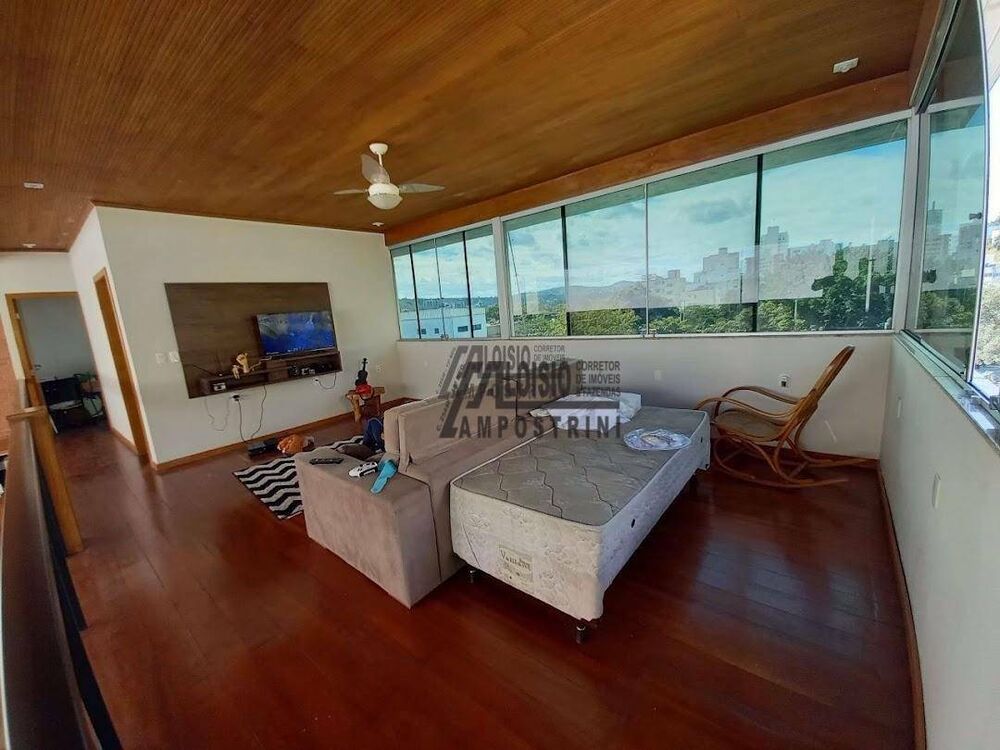 Apartamento, 3 quartos, 168 m² - Foto 1