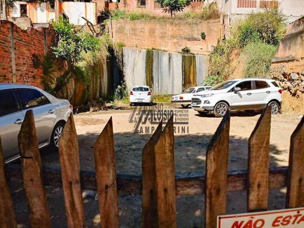 Terreno à venda, 327M2 - Foto 1