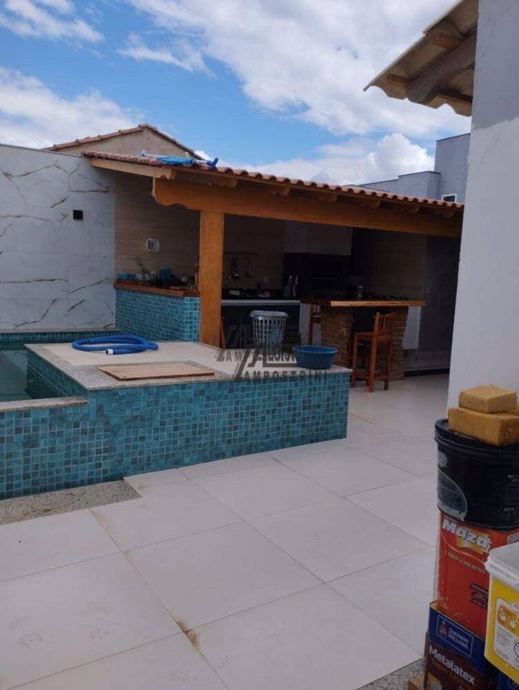 Casa à venda com 2 quartos, 170m² - Foto 9