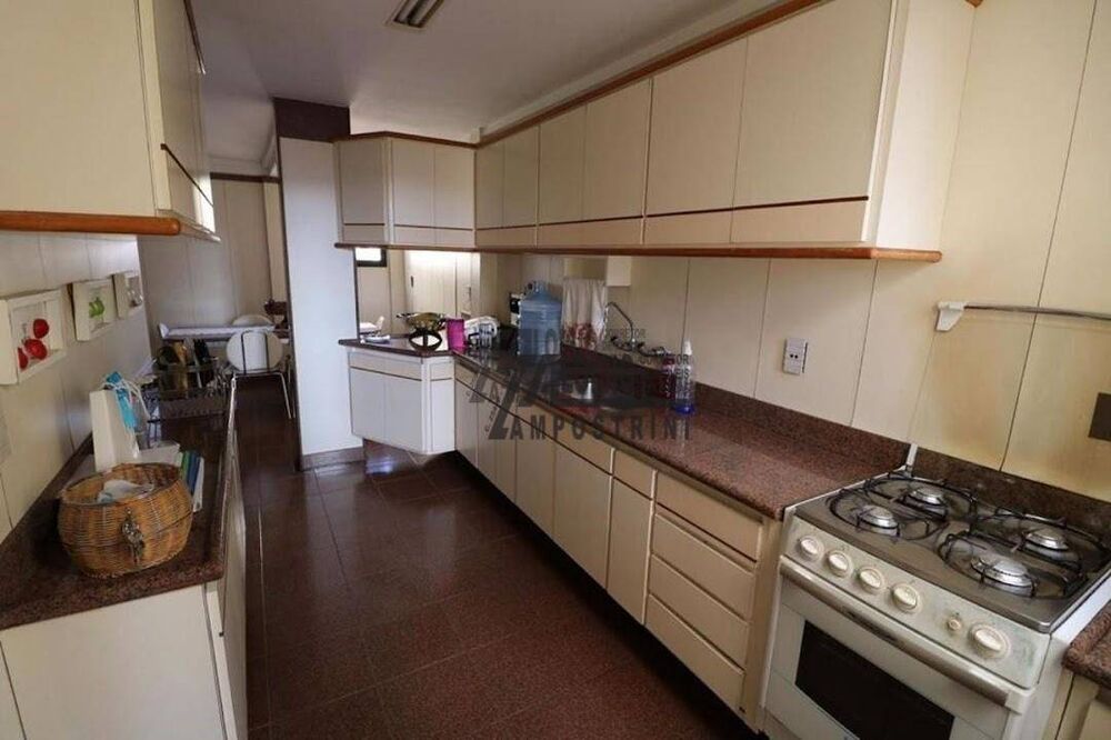 Apartamento, 3 quartos, 220 m² - Foto 11