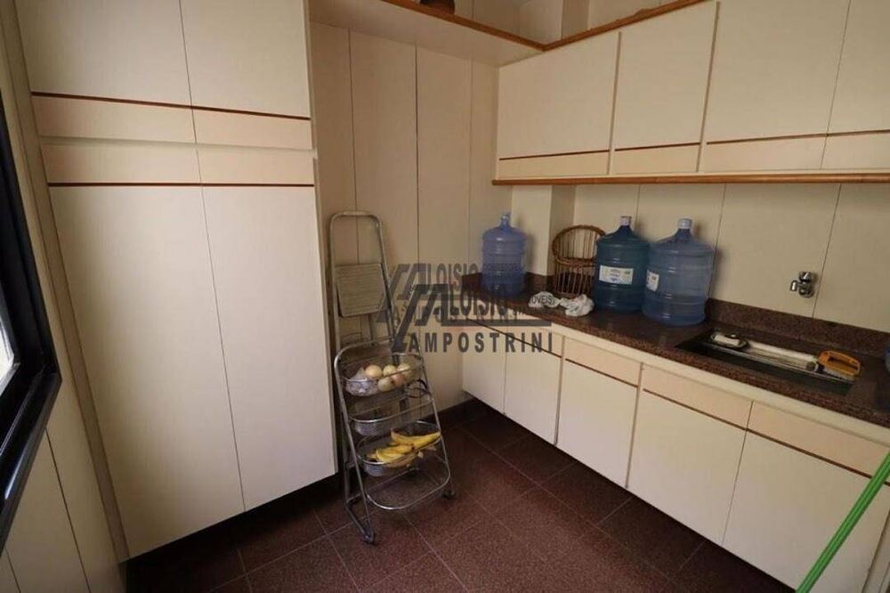 Apartamento, 3 quartos, 220 m² - Foto 12