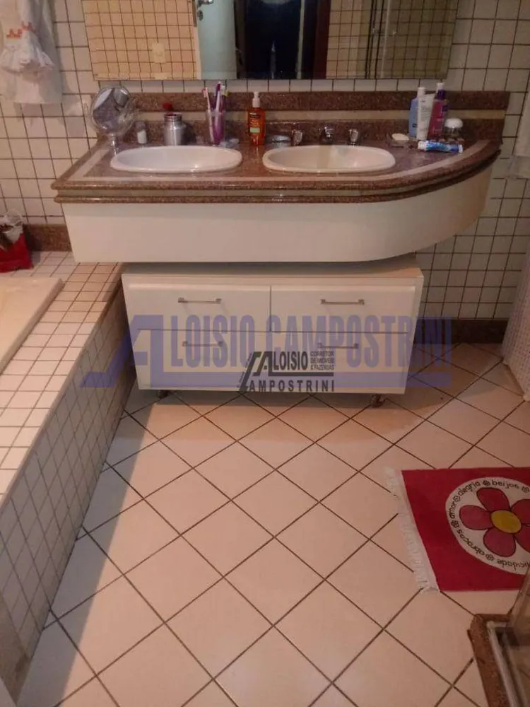 Casa, 3 quartos, 280 m² - Foto 2