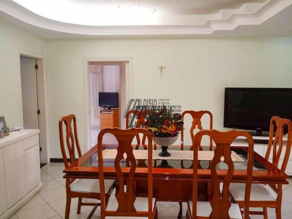 Casa, 3 quartos, 250 m² - Foto 13