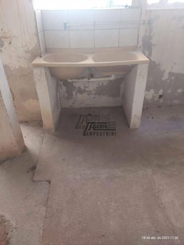 Casa, 2 quartos, 80 m² - Foto 1