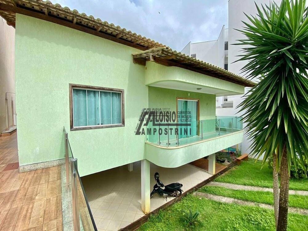 Casa, 3 quartos, 340 m² - Foto 1