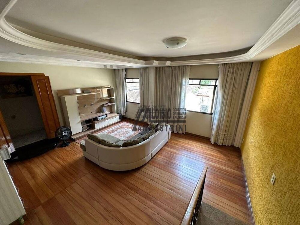 Apartamento, 3 quartos, 250 m² - Foto 1
