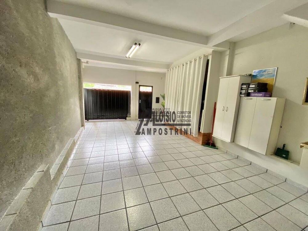 Apartamento à venda com 3 quartos, 240m² - Foto 22