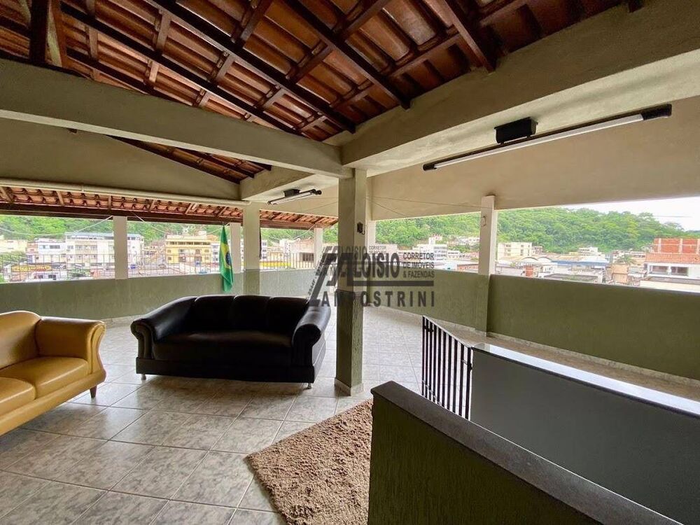 Apartamento à venda com 3 quartos, 240m² - Foto 4