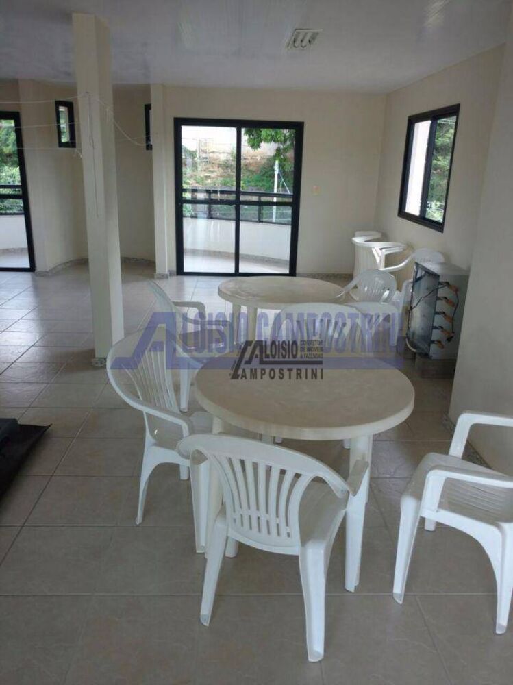 Casa à venda com 4 quartos, 400m² - Foto 6