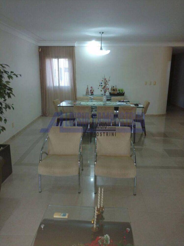 Casa à venda com 4 quartos, 400m² - Foto 3