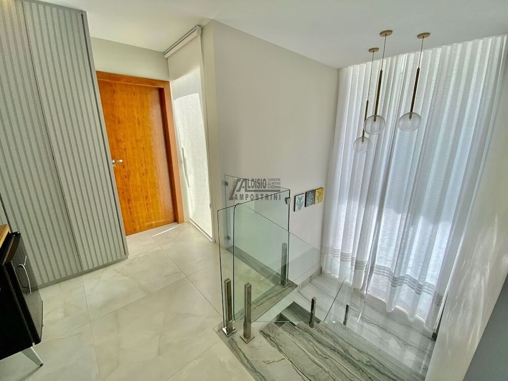 Casa à venda com 3 quartos, 200m² - Foto 6
