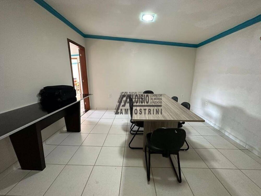 Casa à venda com 3 quartos, 440m² - Foto 26