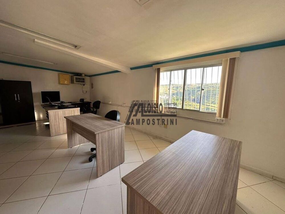 Casa à venda com 3 quartos, 440m² - Foto 27