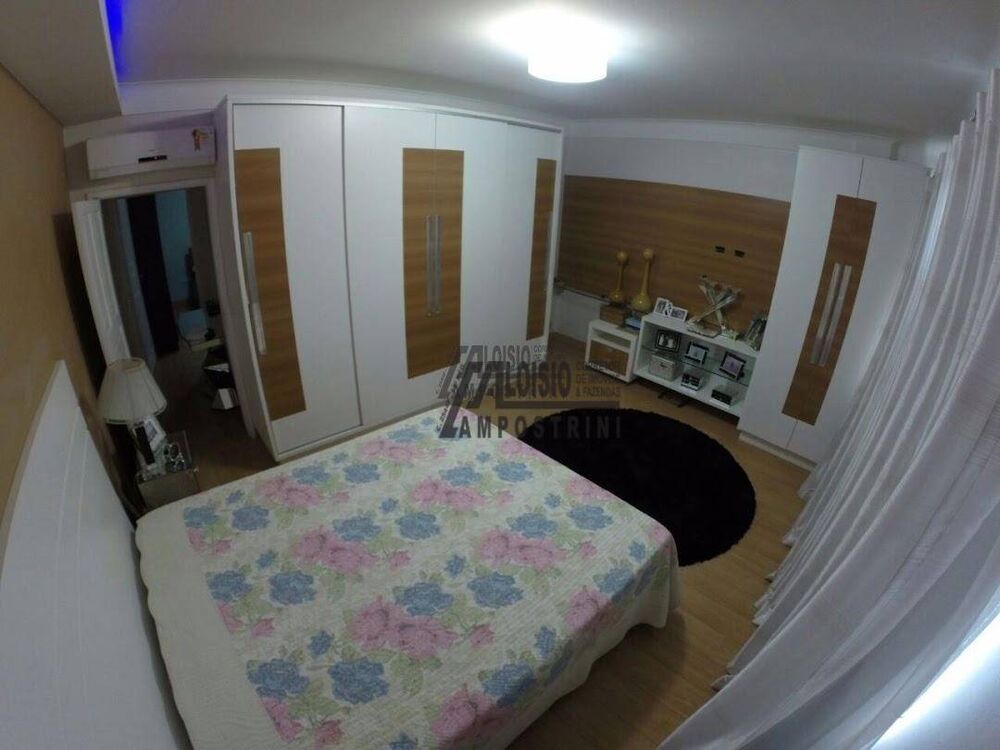 Apartamento à venda com 4 quartos, 160m² - Foto 3