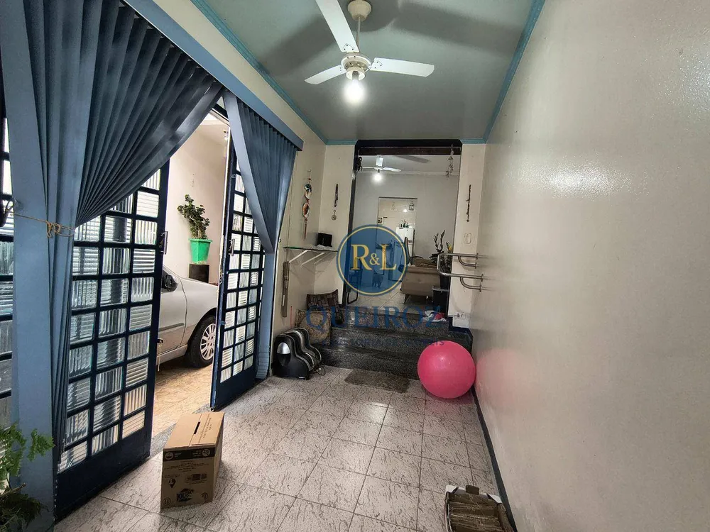 Casa, 3 quartos, 72 m² - Foto 2