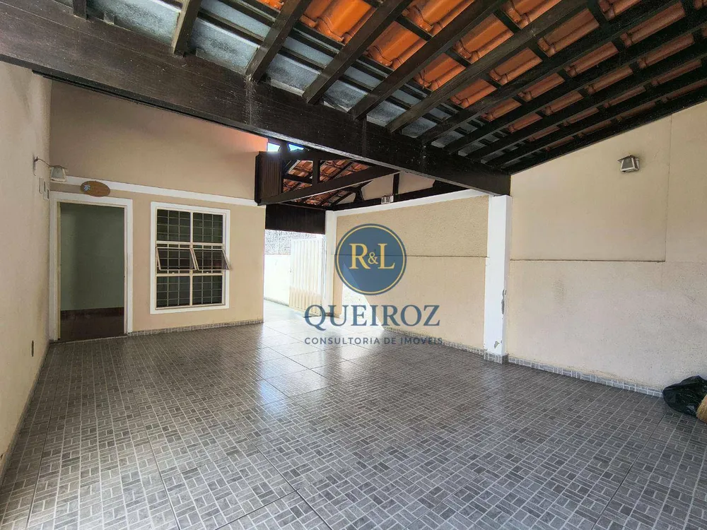 Casa, 4 quartos, 168 m² - Foto 2