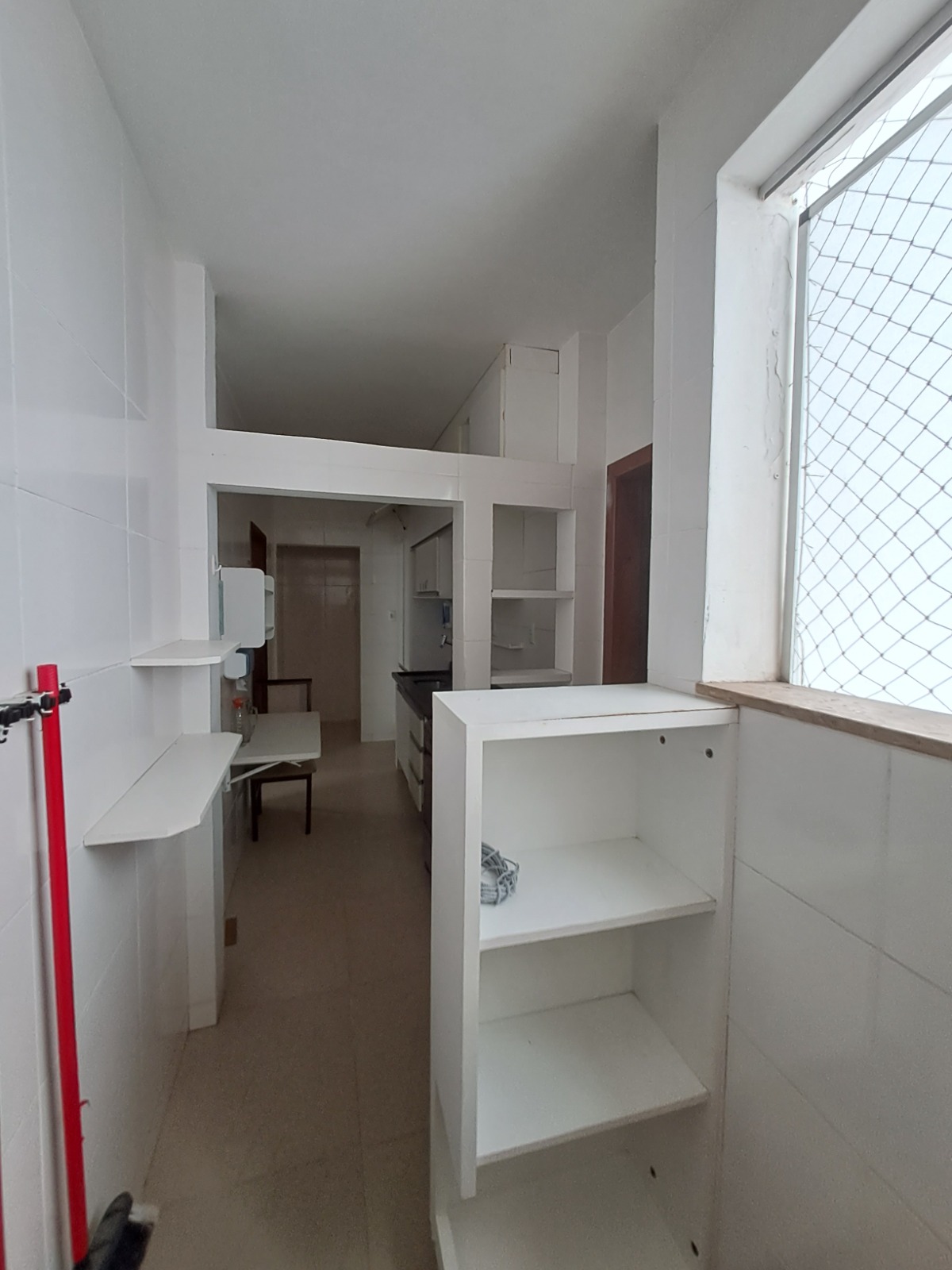 Apartamento à venda com 2 quartos, 68m² - Foto 7