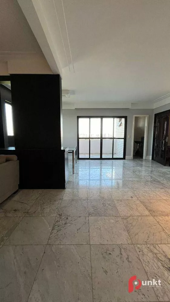 Apartamento para alugar com 3 quartos, 170m² - Foto 4