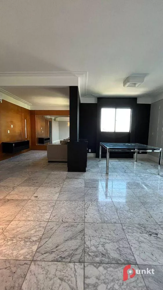 Apartamento para alugar com 3 quartos, 170m² - Foto 3