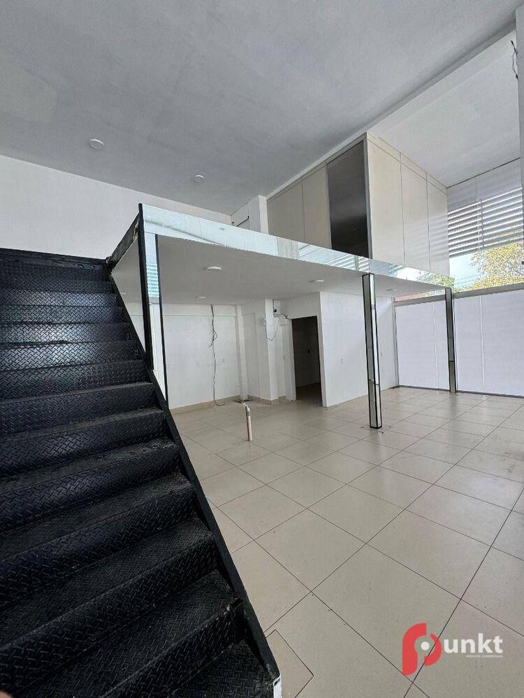 Loja-Salão para alugar, 121m² - Foto 2