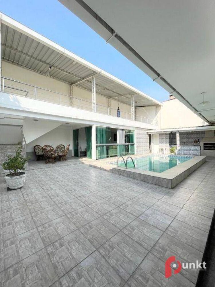 Casa, 4 quartos, 316 m² - Foto 3