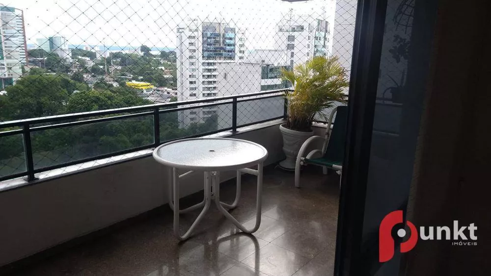 Apartamento para alugar com 2 quartos, 204m² - Foto 3