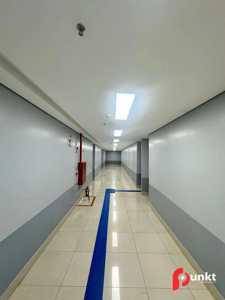 Loja-Salão, 3000 m² - Foto 1