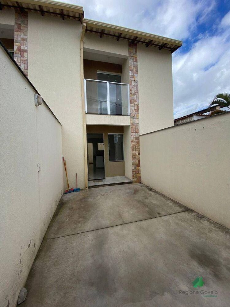 Casa, 2 quartos, 70 m² - Foto 1