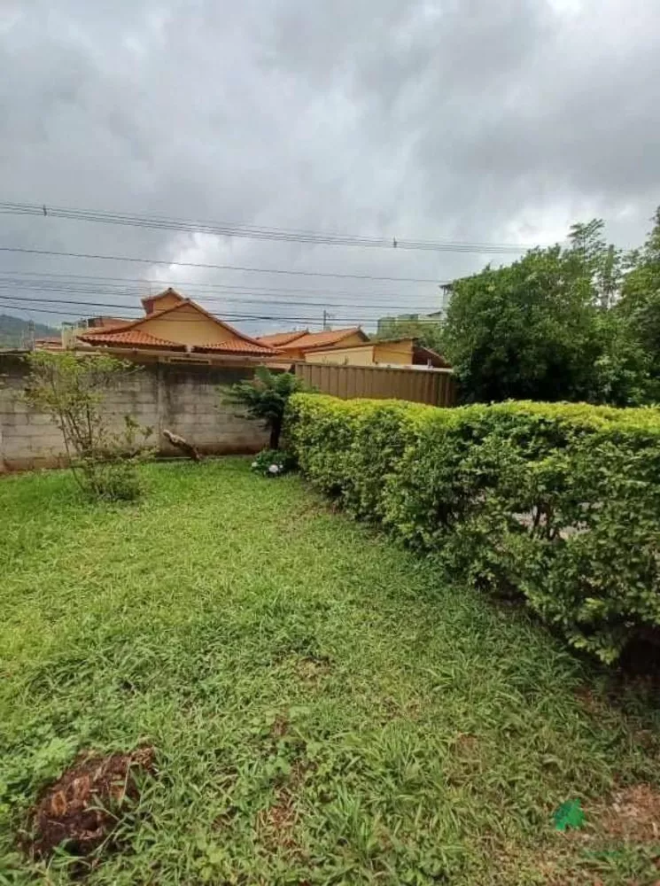 Chácara, 3 quartos, 3050 m² - Foto 4