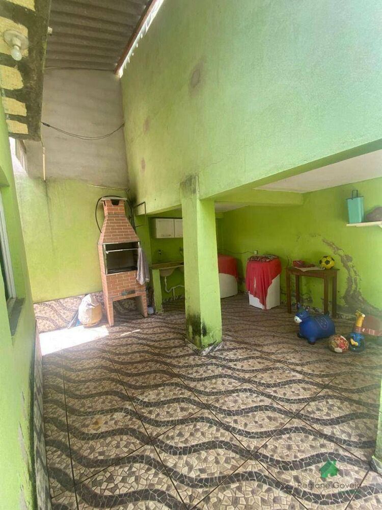 Casa para alugar com 3 quartos, 50m² - Foto 3