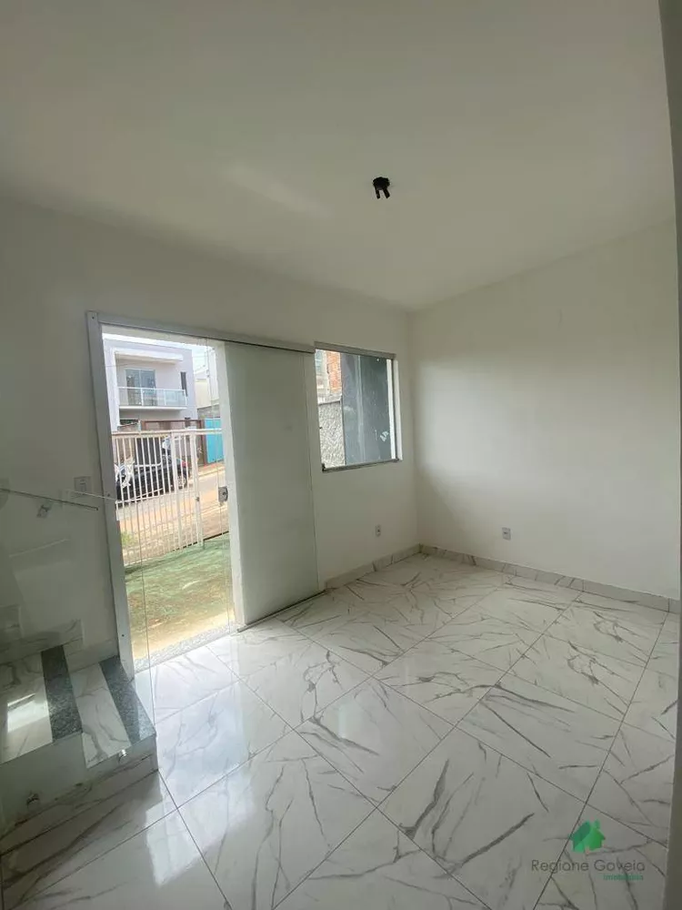 Casa à venda com 3 quartos, 80m² - Foto 5