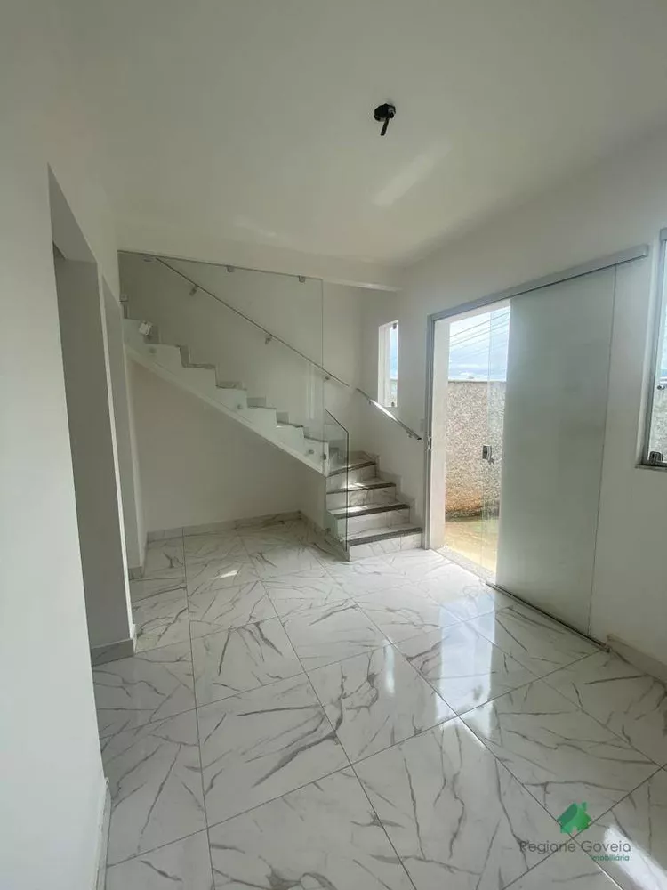 Casa à venda com 3 quartos, 80m² - Foto 7