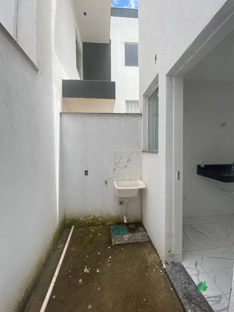 Casa à venda com 3 quartos, 80m² - Foto 19