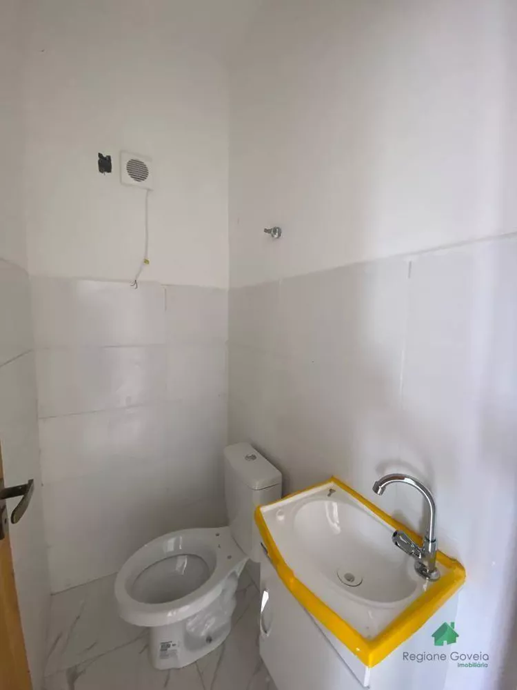 Casa à venda com 3 quartos, 80m² - Foto 18