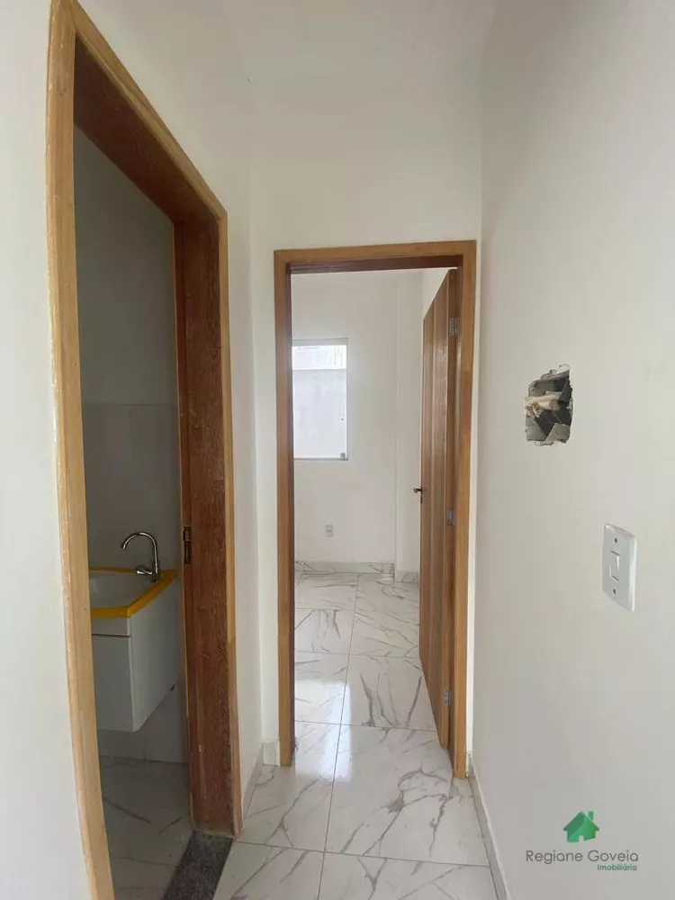 Casa à venda com 3 quartos, 80m² - Foto 12