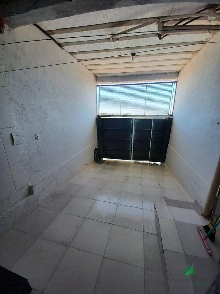 Casa à venda com 2 quartos, 100M2 - Foto 3